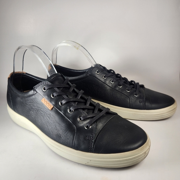 Ecco Other - ECCO Men's Soft 7 Sneaker Size 11 EU 45 Black Leather Low Top Comfort Shoe